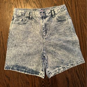 BOGO FREE!* Children’s Place MIDI Shorts NWOT! (*Lowest priced item free)